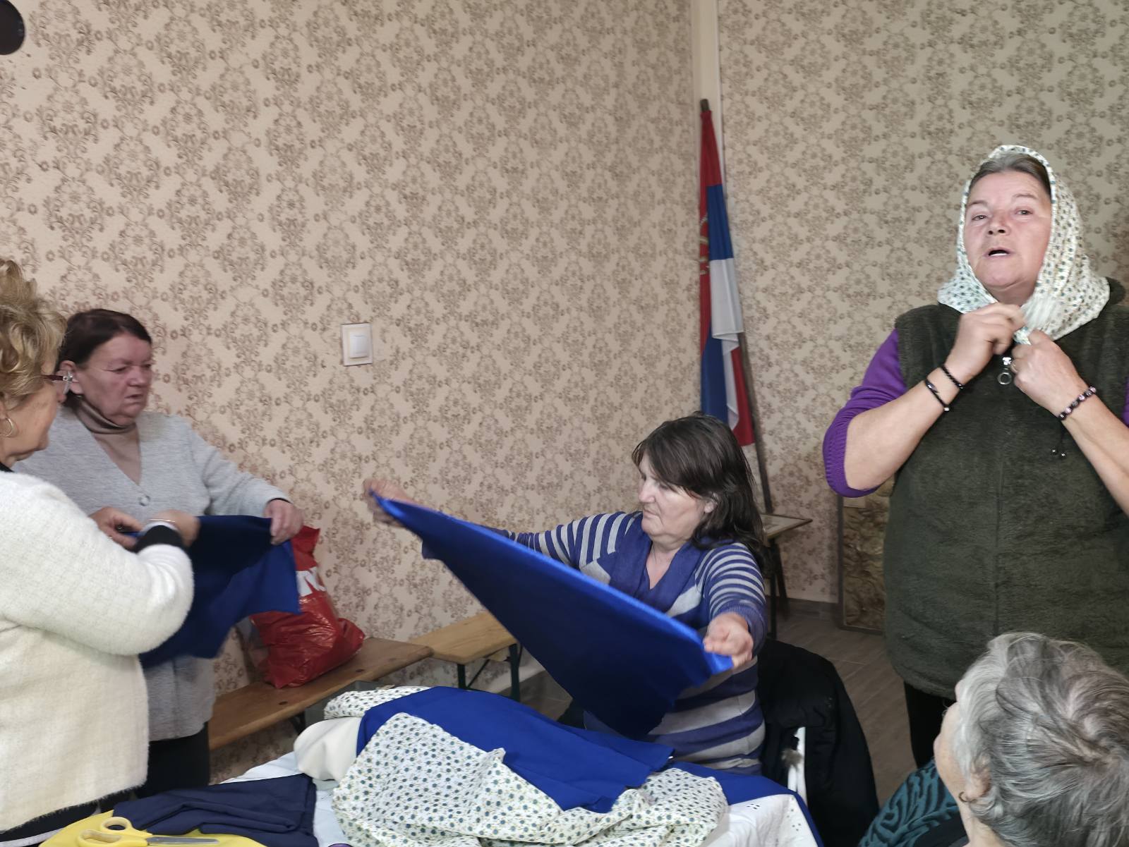 Istraživanje, zaštita i očuvanje tradicionalne izrade ženskih oglavlja na primeru sela Kaluđerovo